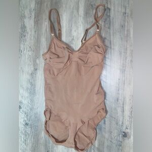 SKIMS Seamless Sculpt Brief Bodysuit